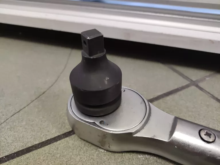 grene-pokretlo-grzechotki-34-z-przejsciowka-gedore-kb3219-marka-kramp