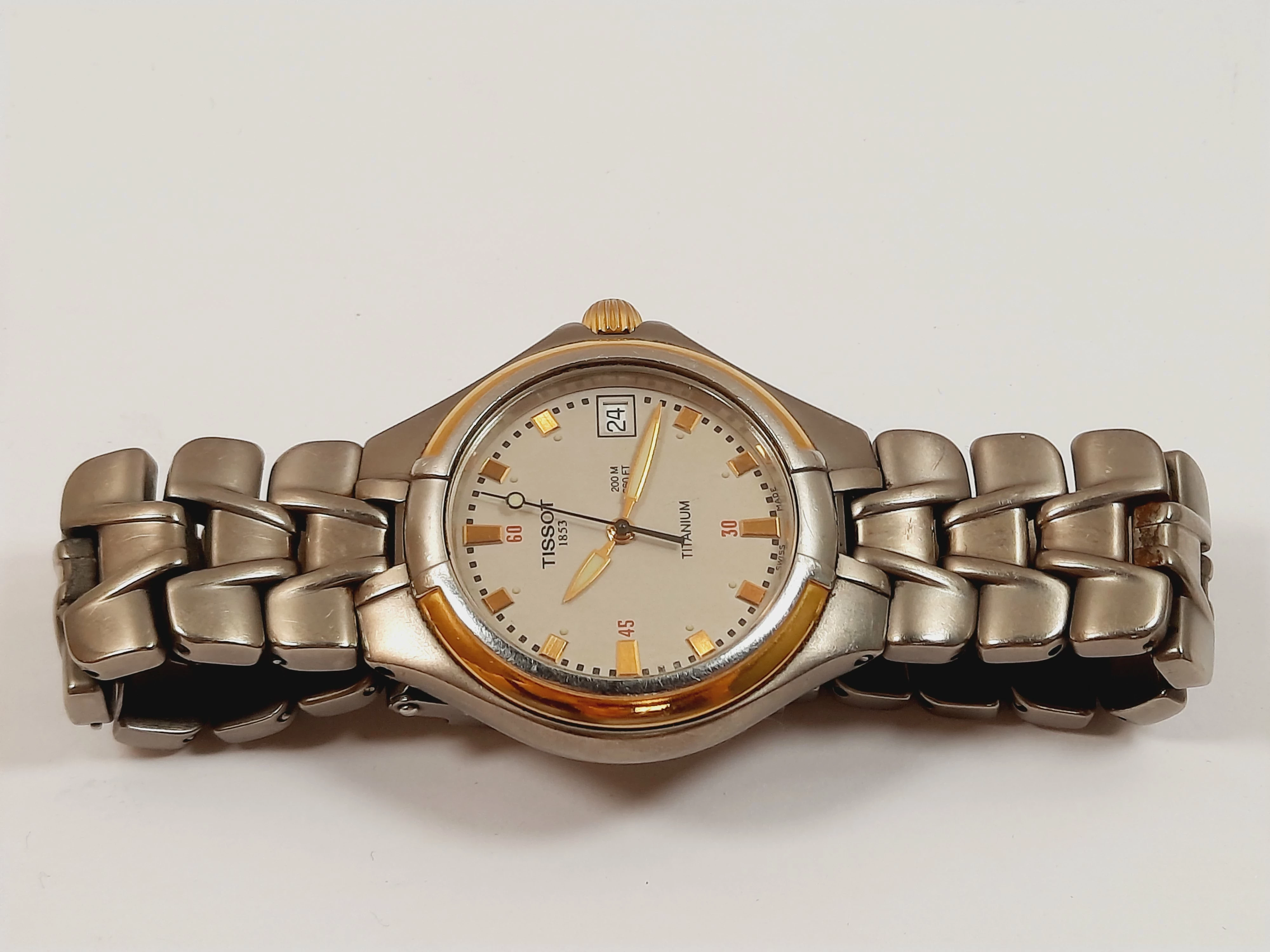 tissot-titanium-1853-200m-mechanizm-kwarcowy
