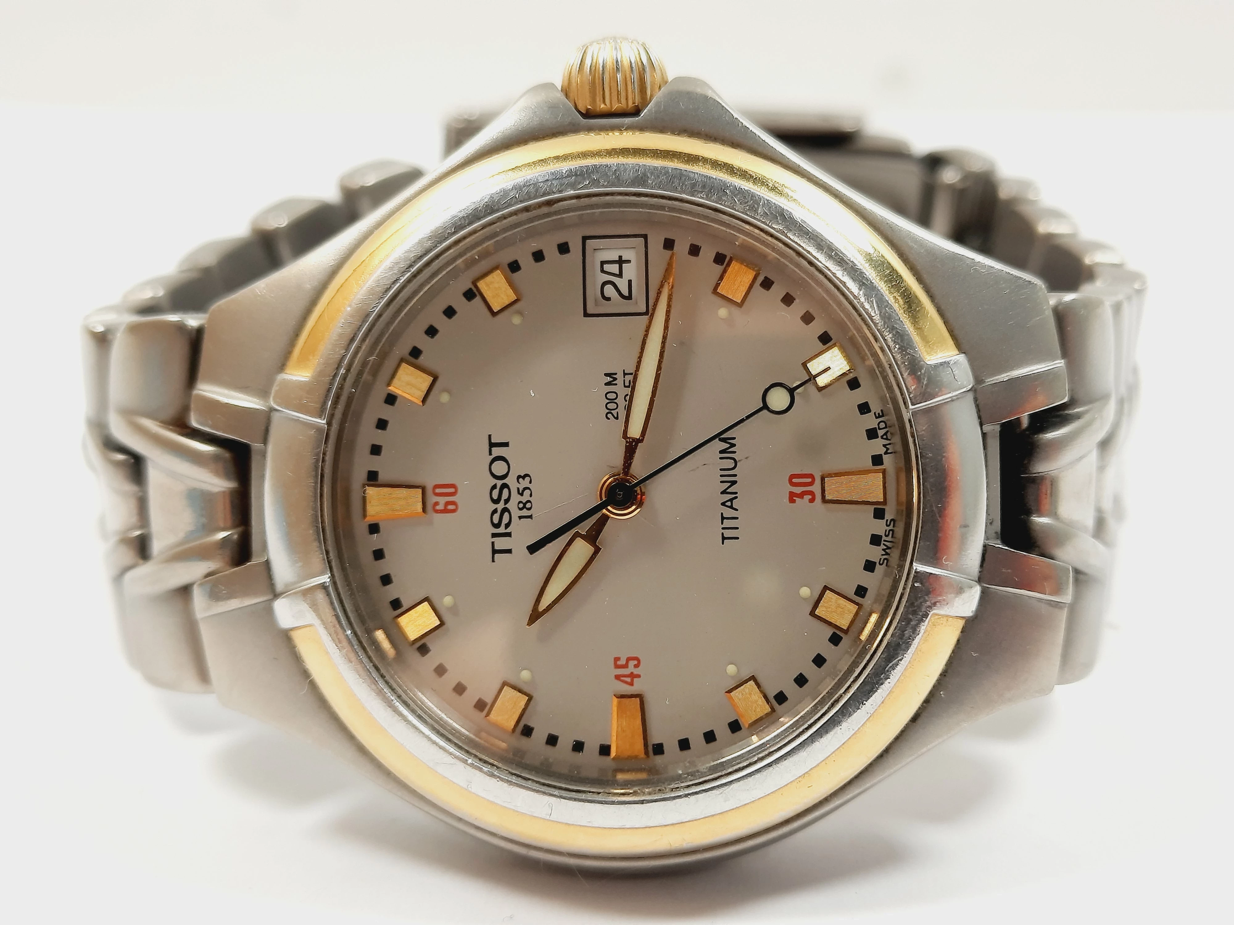 tissot-titanium-1853-200m-pulawska-26-warszawa