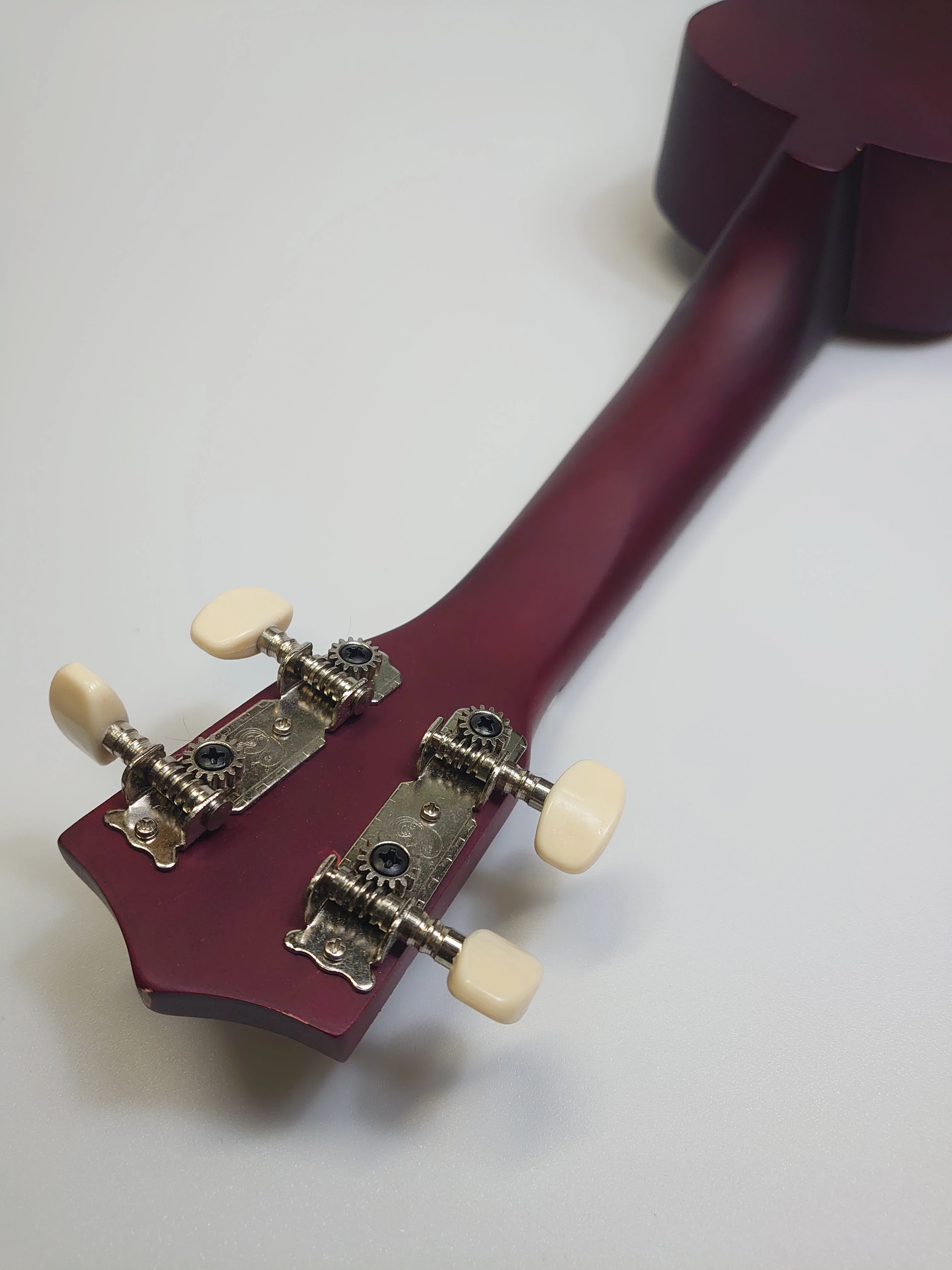 ukulele-set-sheffield-w-okazja-kolor-odcienie-brazu-i-bezu