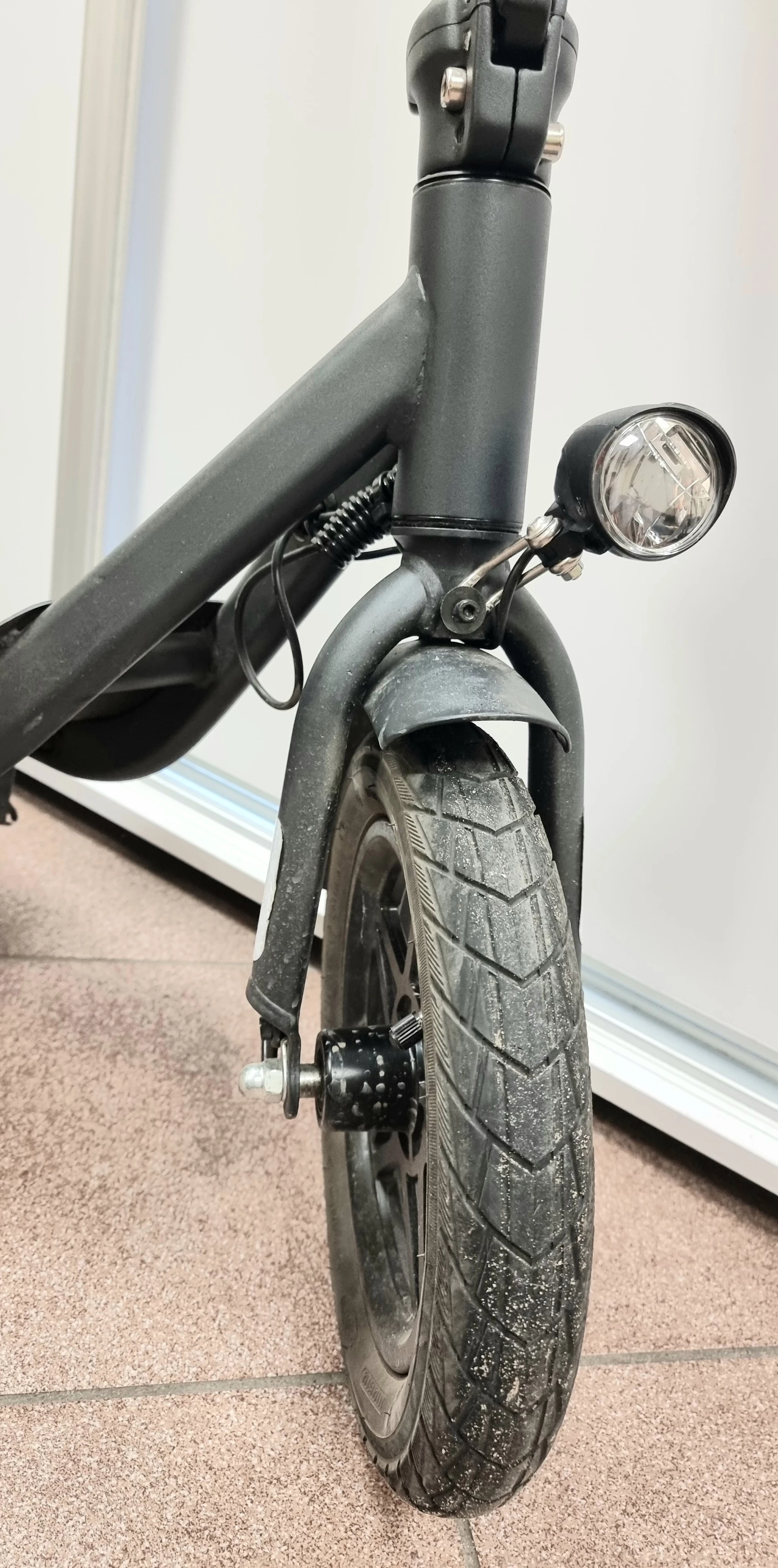 hulajnoga-elektryczna-rider-r12ladinstrukcja-moc-silnika-250