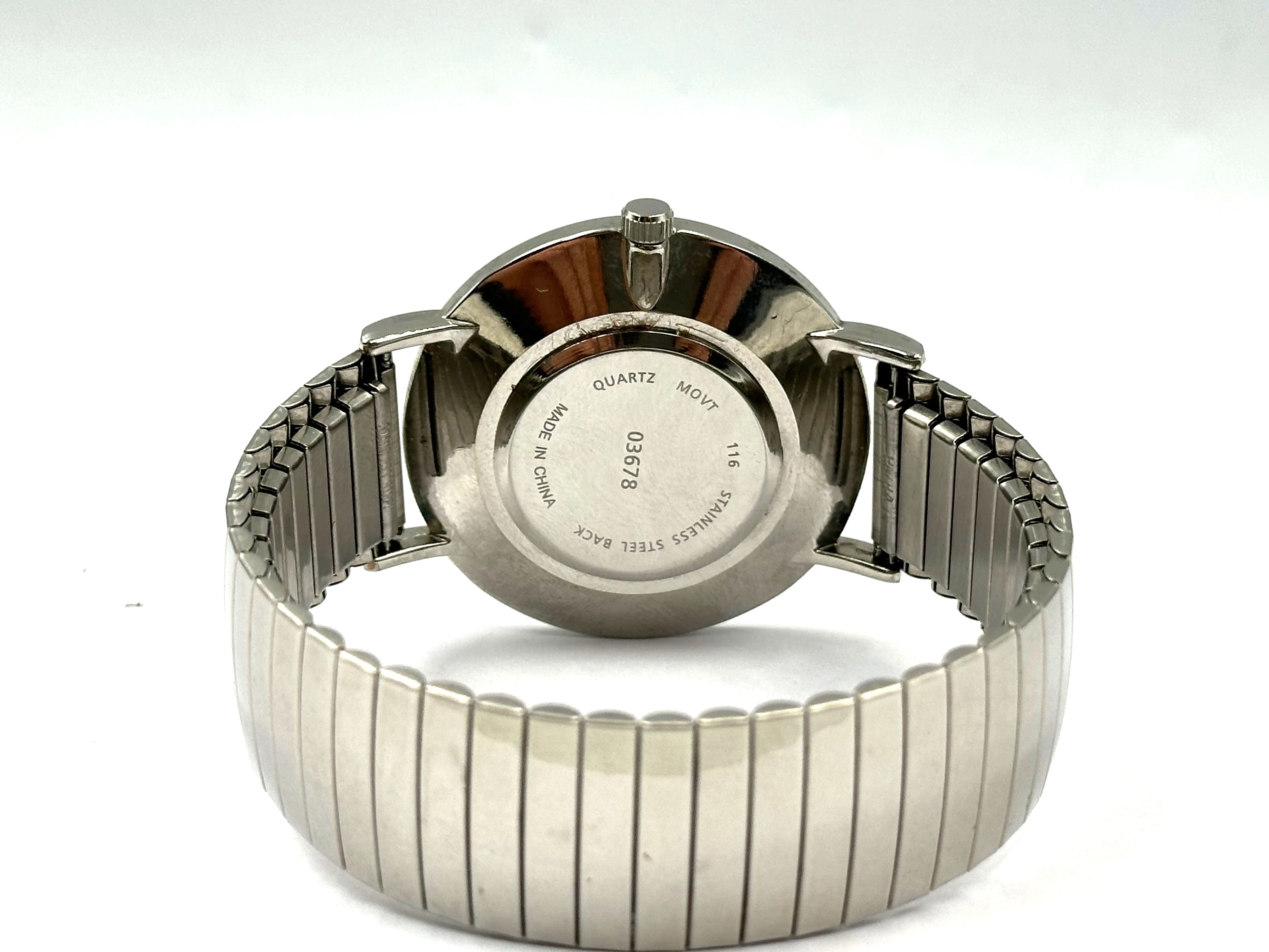 zegarek-jones-new-york-srebrny-rodzaj-analogowe