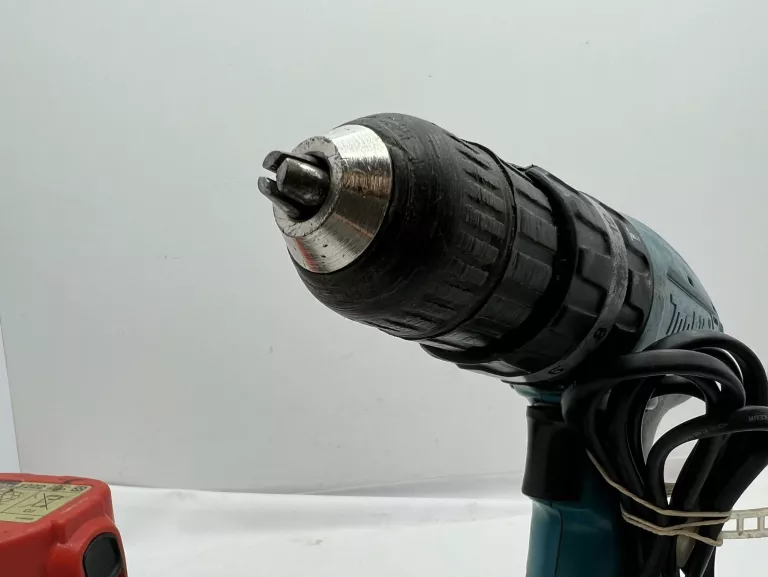 wkretarka-makita-8270d-body2akulad-stan-uzywany