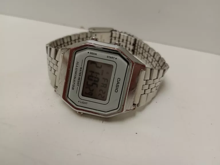 ZEGAREK CASIO LA680WE