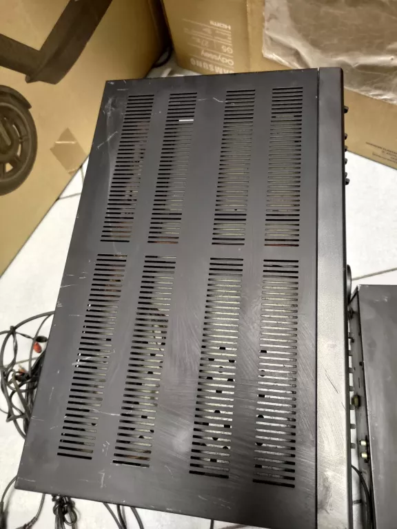 zestaw-wieza-diora-ws-502-504-cd-wzmacniacz-korektor-opis-kolor-czarny