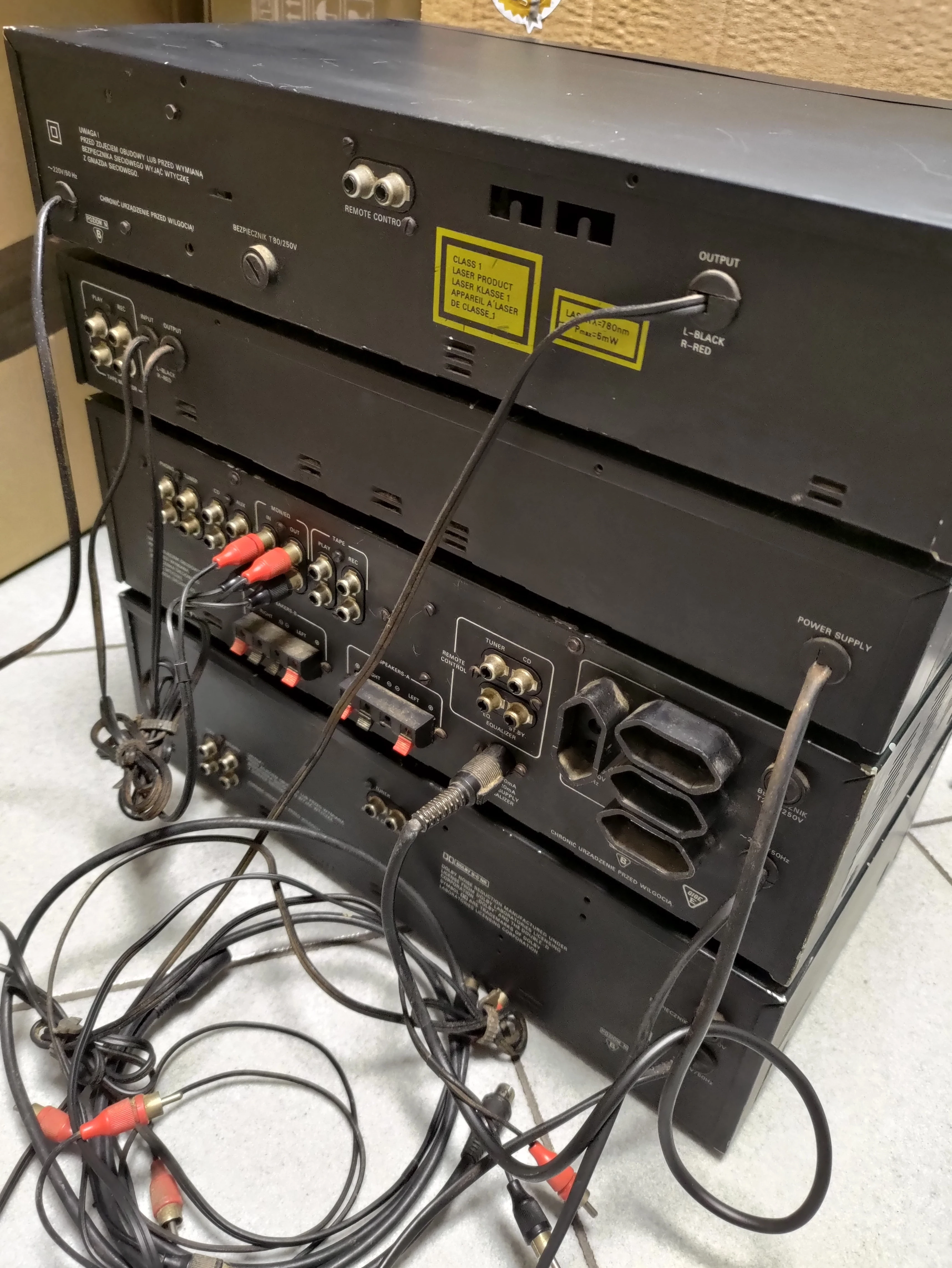 zestaw-wieza-diora-ws-502-504-cd-wzmacniacz-korektor-opis-liczba-kanalow-2