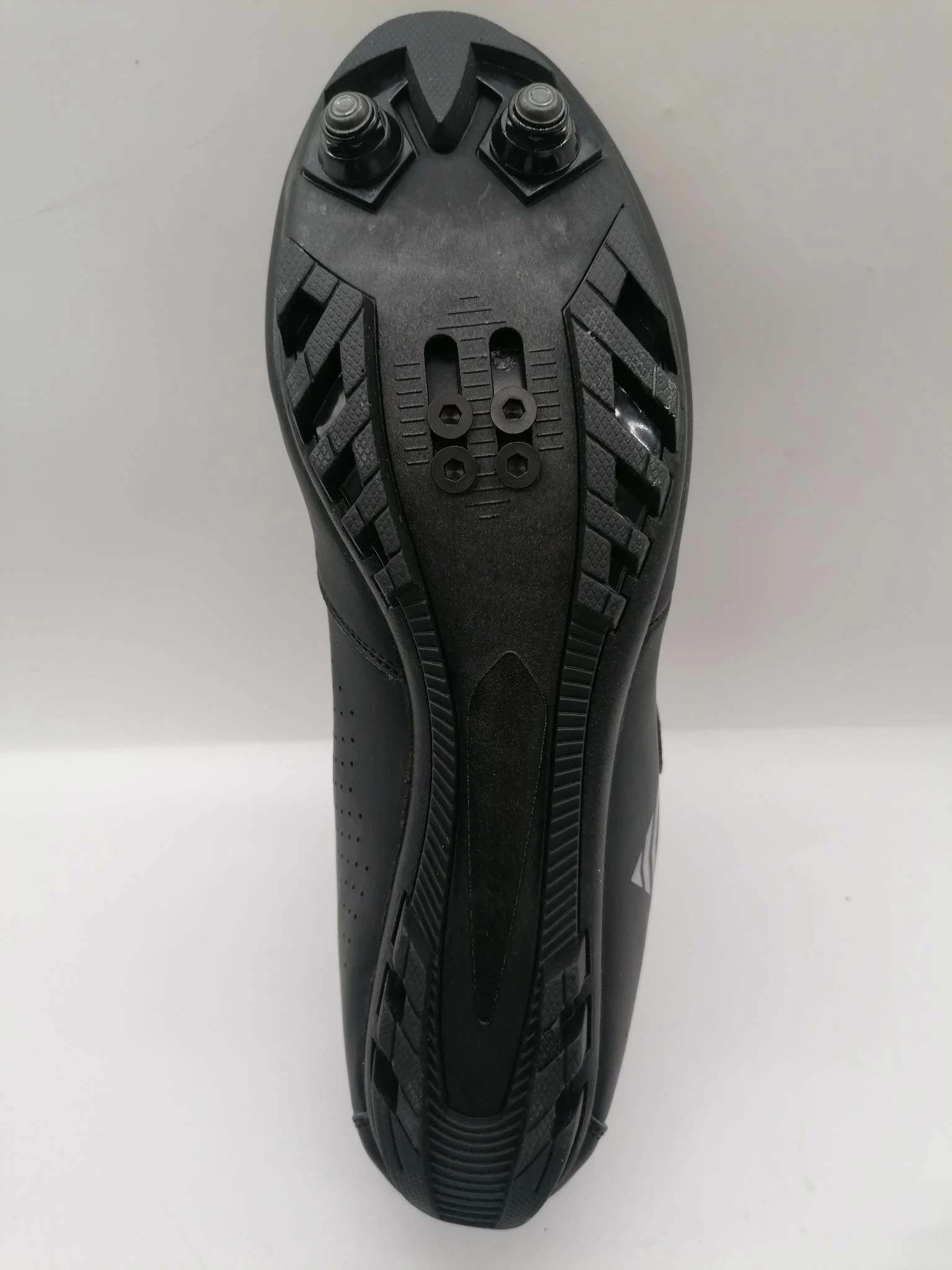 buty-na-rower-szosowy-core-mtb-z-metka-model-mx176