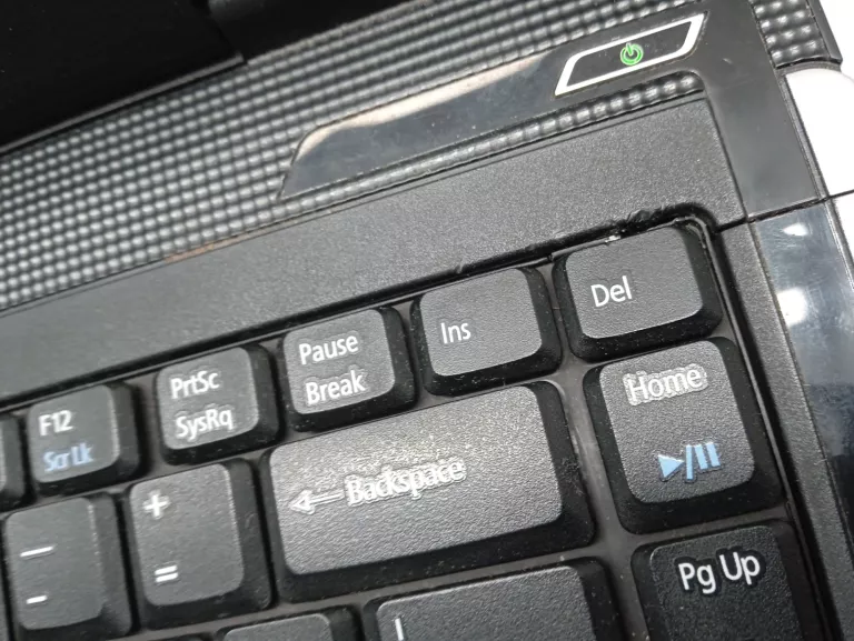 LAPTOP ACER ASPIRE 3680 3GB/250GB/WIN 7