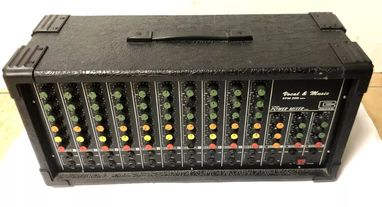 wzmacniacz-vocal-music-spm-200-stan-uzywany
