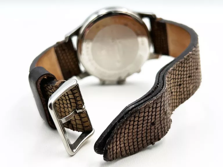 ZEGAREK MASSIMO DUTTI 1626/98/700 NA PASKU
