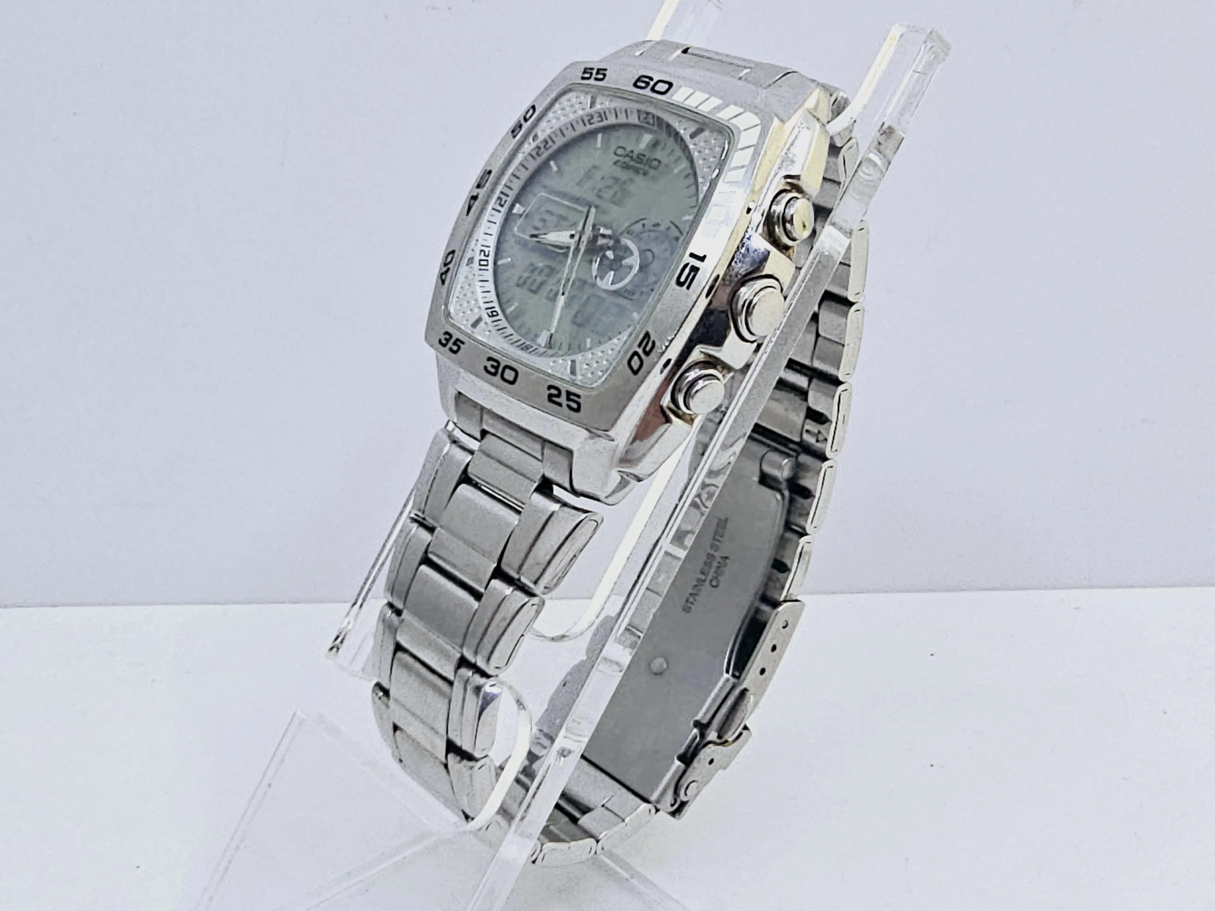 zegarek-casio-efa-122d-7avef-stan-uzywany
