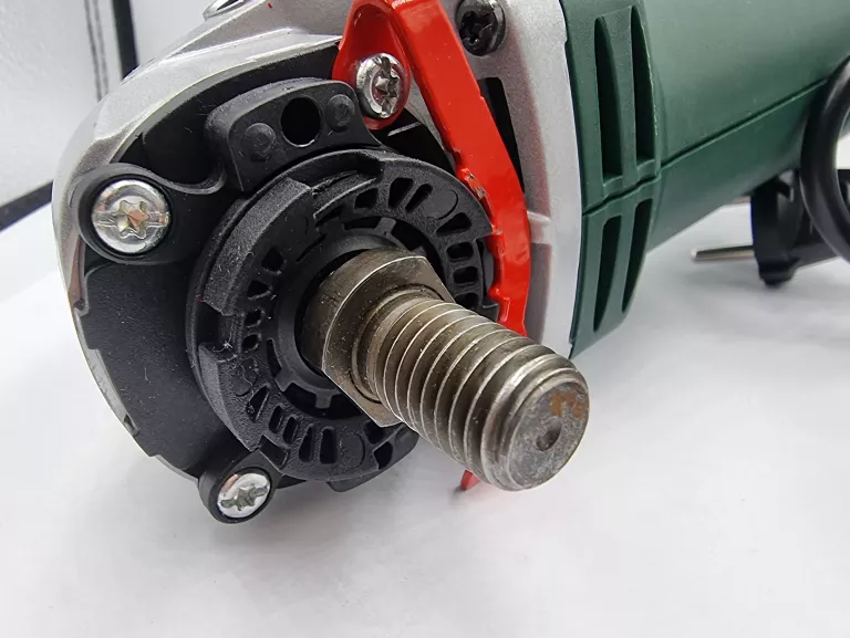 SZLIFIERKA KĄTOWA BOSCH PWS 850-125 850W