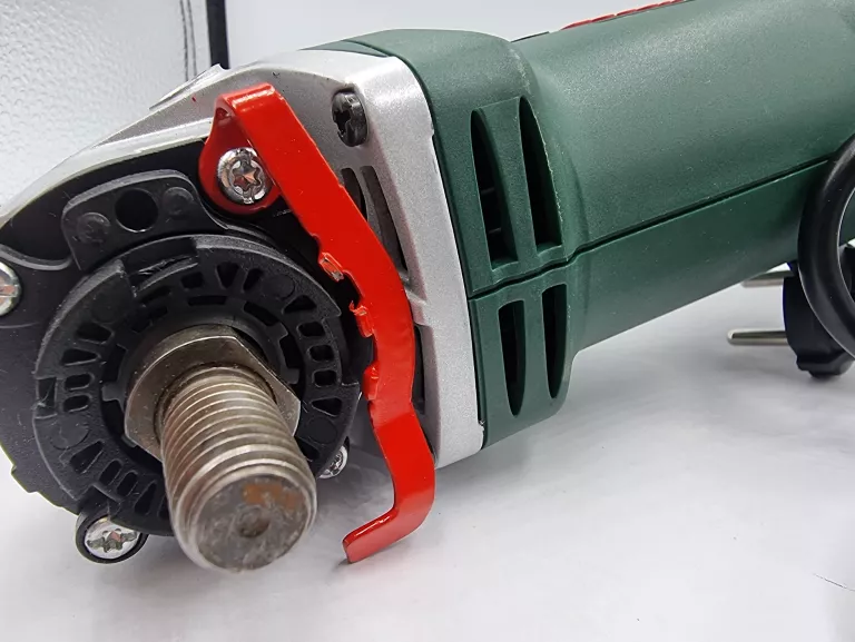 SZLIFIERKA KĄTOWA BOSCH PWS 850-125 850W