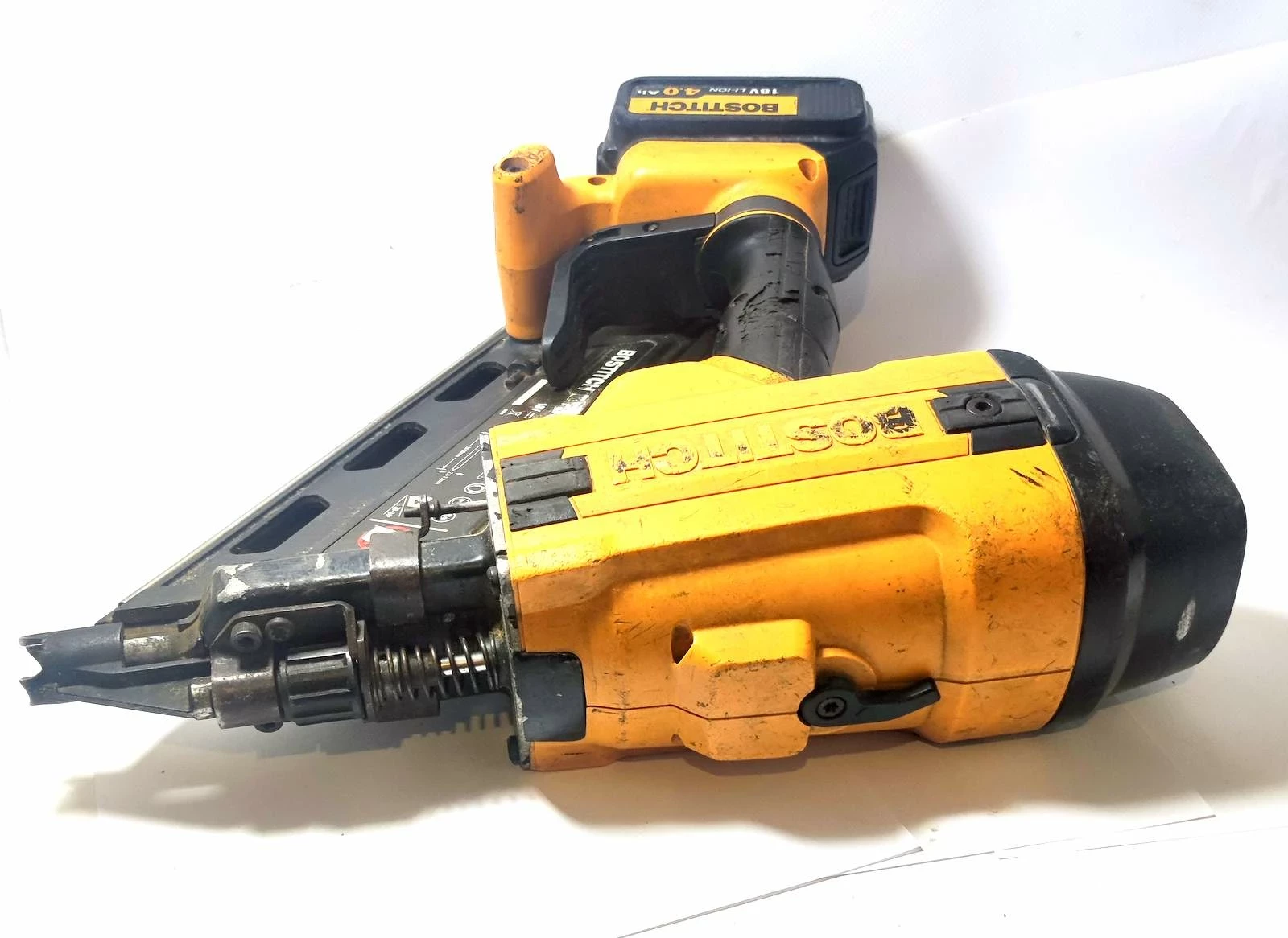 stanley-bostitch-gwozdziarka-bf33-walizka-opis-ean-gtin-5902013928942