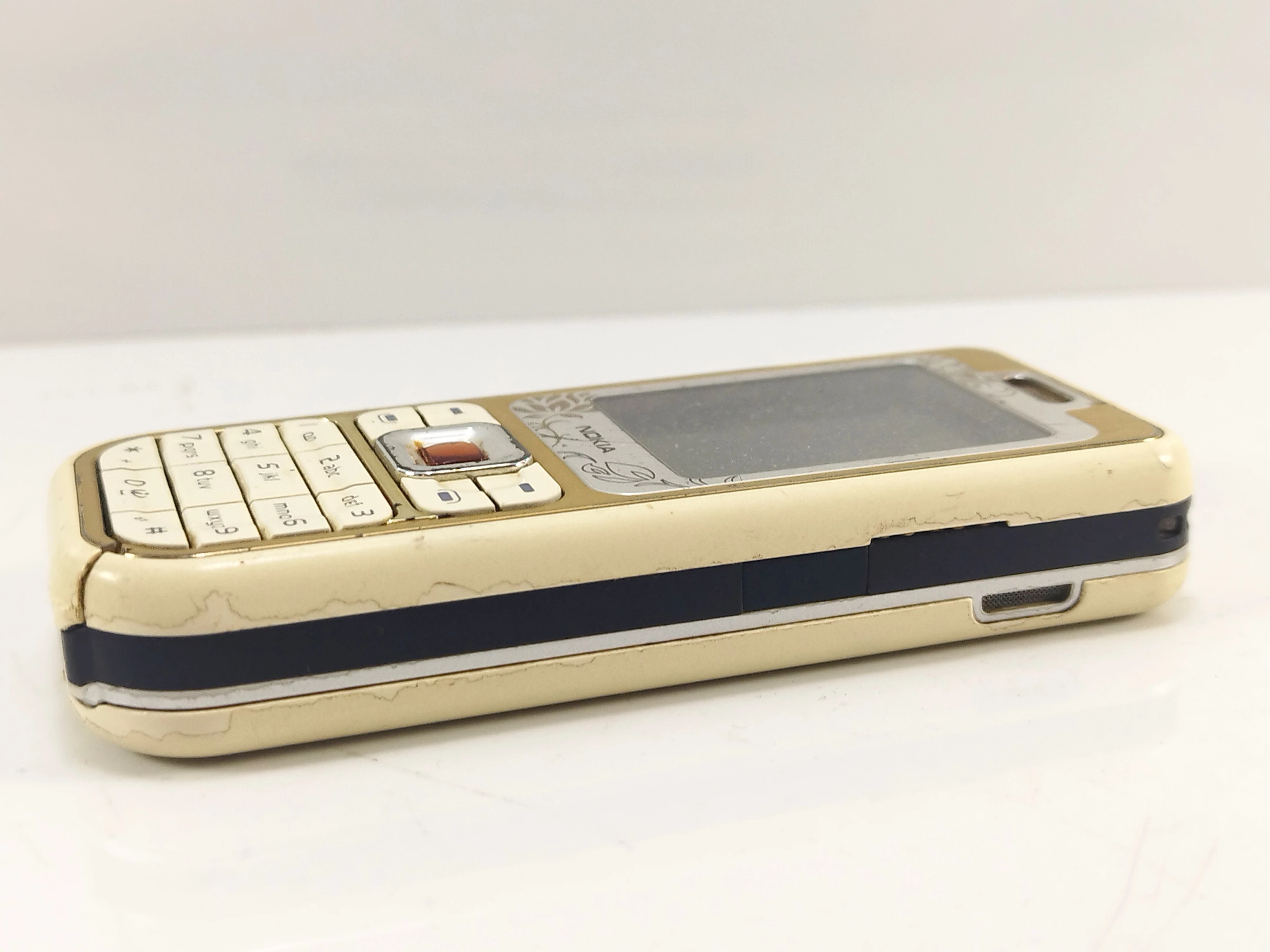 telefon-nokia-7360-ean-gtin-5013742162337
