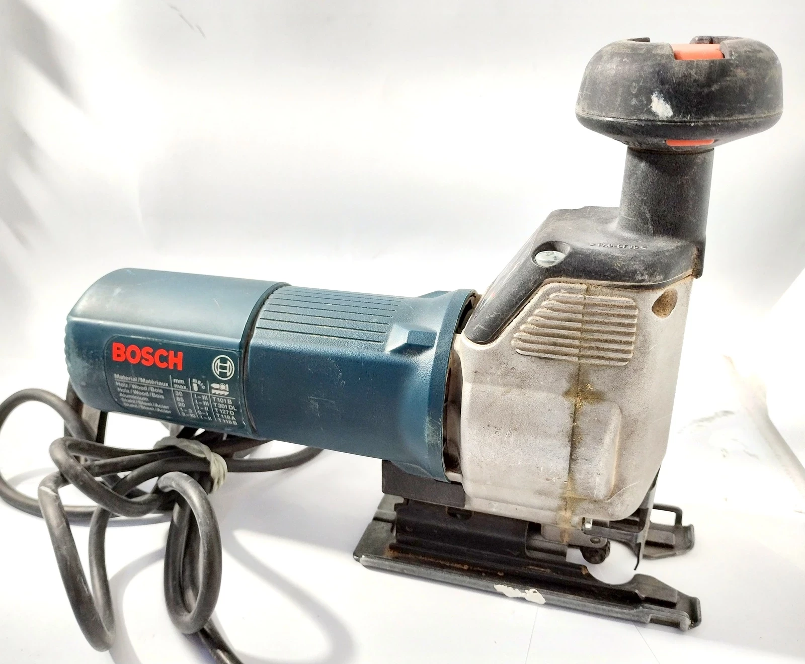 wyrzynarka-bosch-gst-85-pe-stan-uzywany