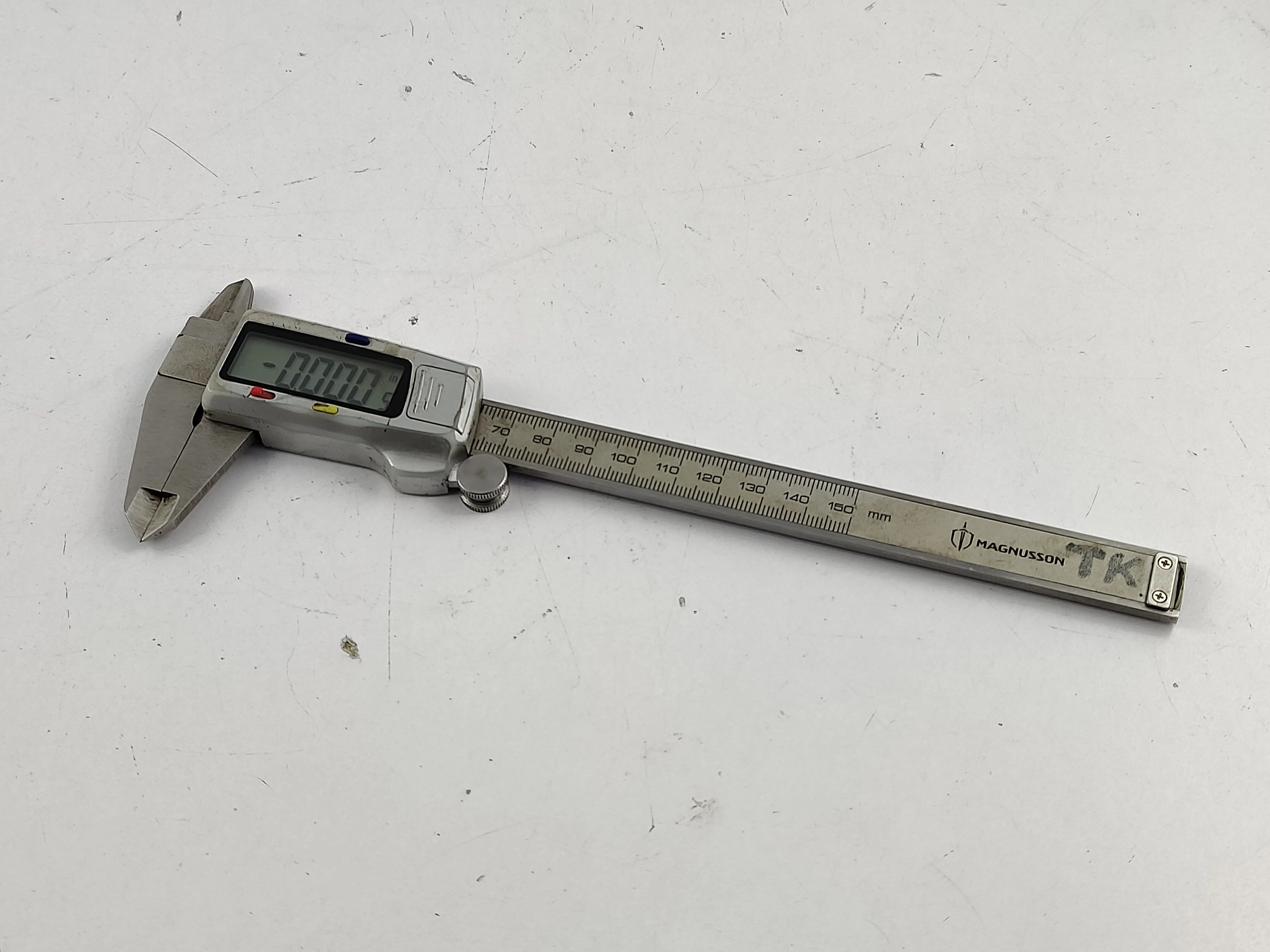 suwmiarka-elektroniczna-magnusson-stan-uzywany