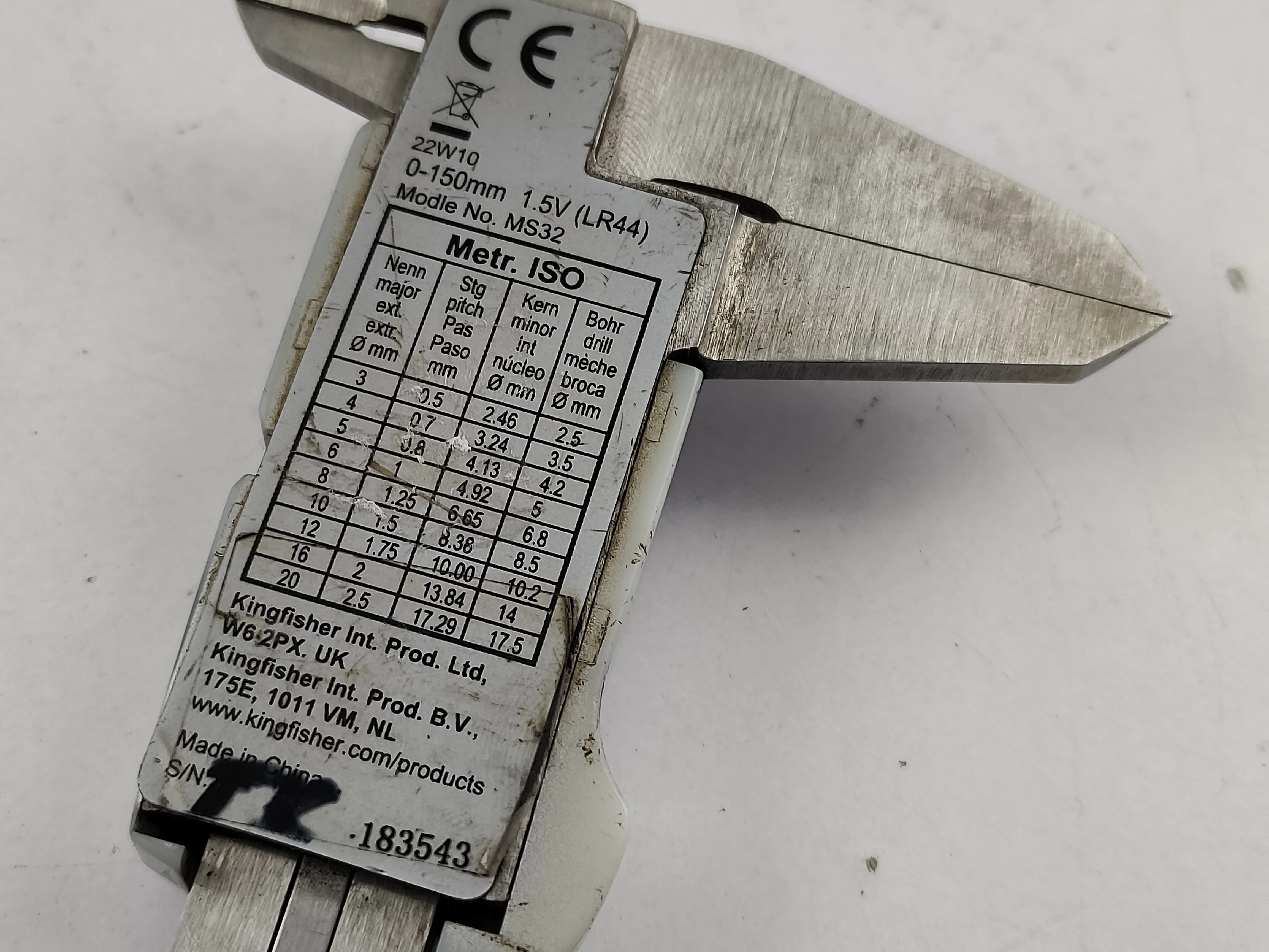 suwmiarka-elektroniczna-magnusson-maksymalny-zakres-pomiaru-150