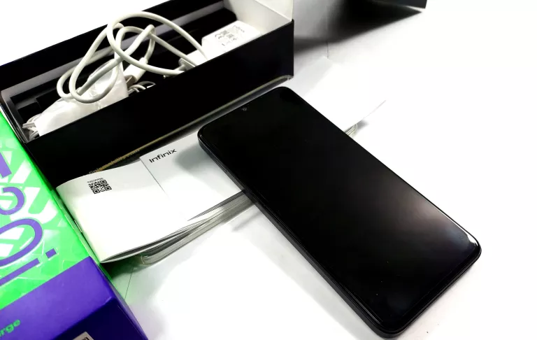 SMARTFON INFINIX HOT 30I