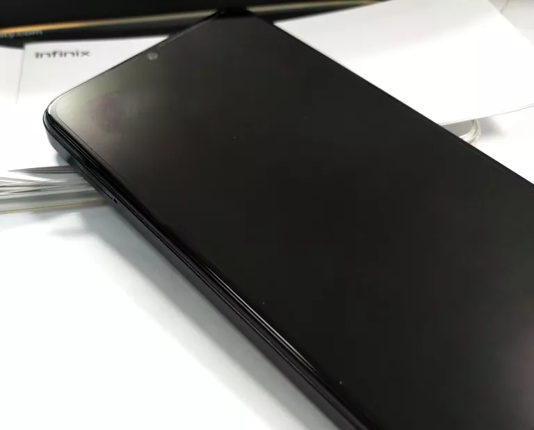 SMARTFON INFINIX HOT 30I