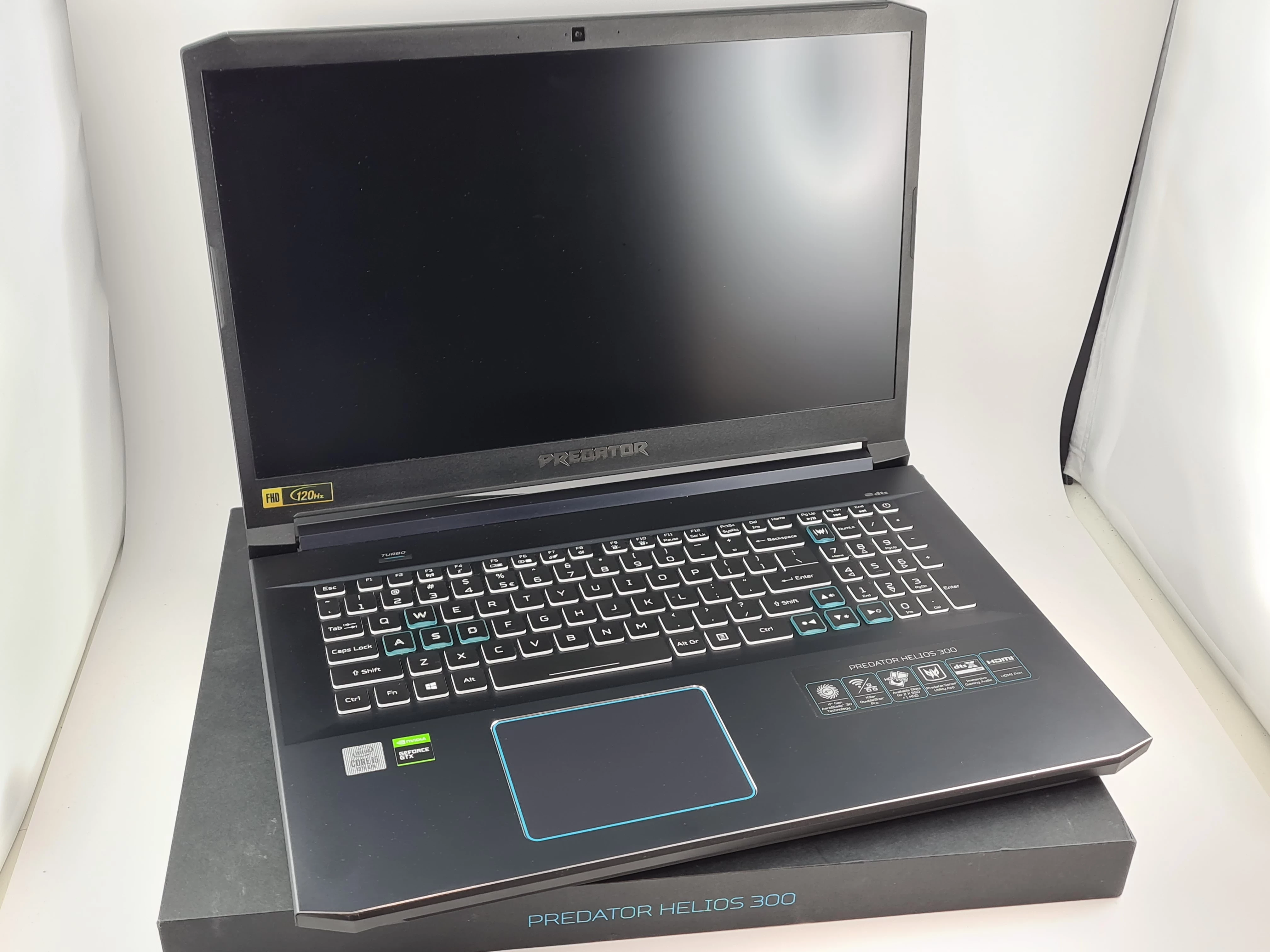 laptop-acer-predator-helios-300-i5-gtx1650ti-16gb-512ssd-mickiewicza-12-pelplin
