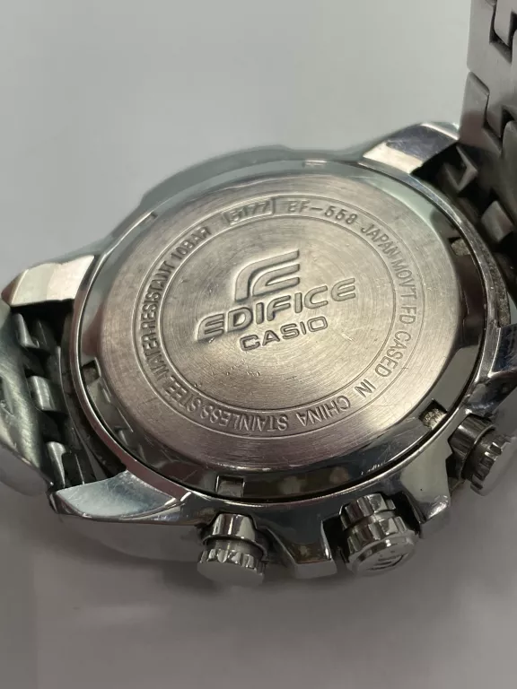 zegarek-edifice-casio-ef-558-ksztalt-koperty-okragla