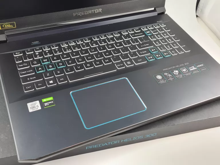 laptop-acer-predator-helios-300-i5-gtx1650ti-16gb-512ssd-stan-uzywany