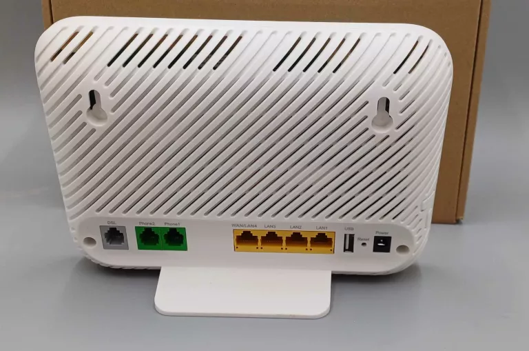 ROUTER HUAWEI  DN8245V PUD