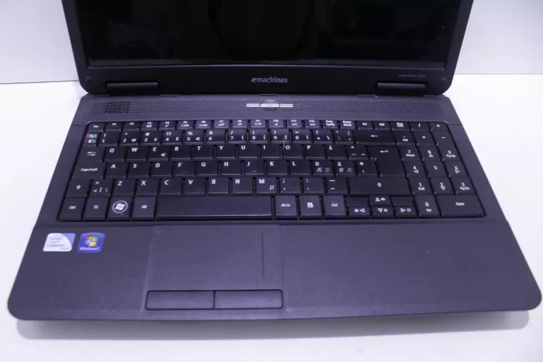 LAPTOP EMACHINES E527
