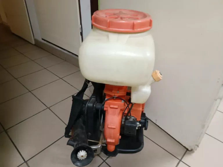 opryskiwacz-i-dmuchawa-spalinowa-magnum-product-id-21ad31c7-7750-457f-b068-8480a739d352