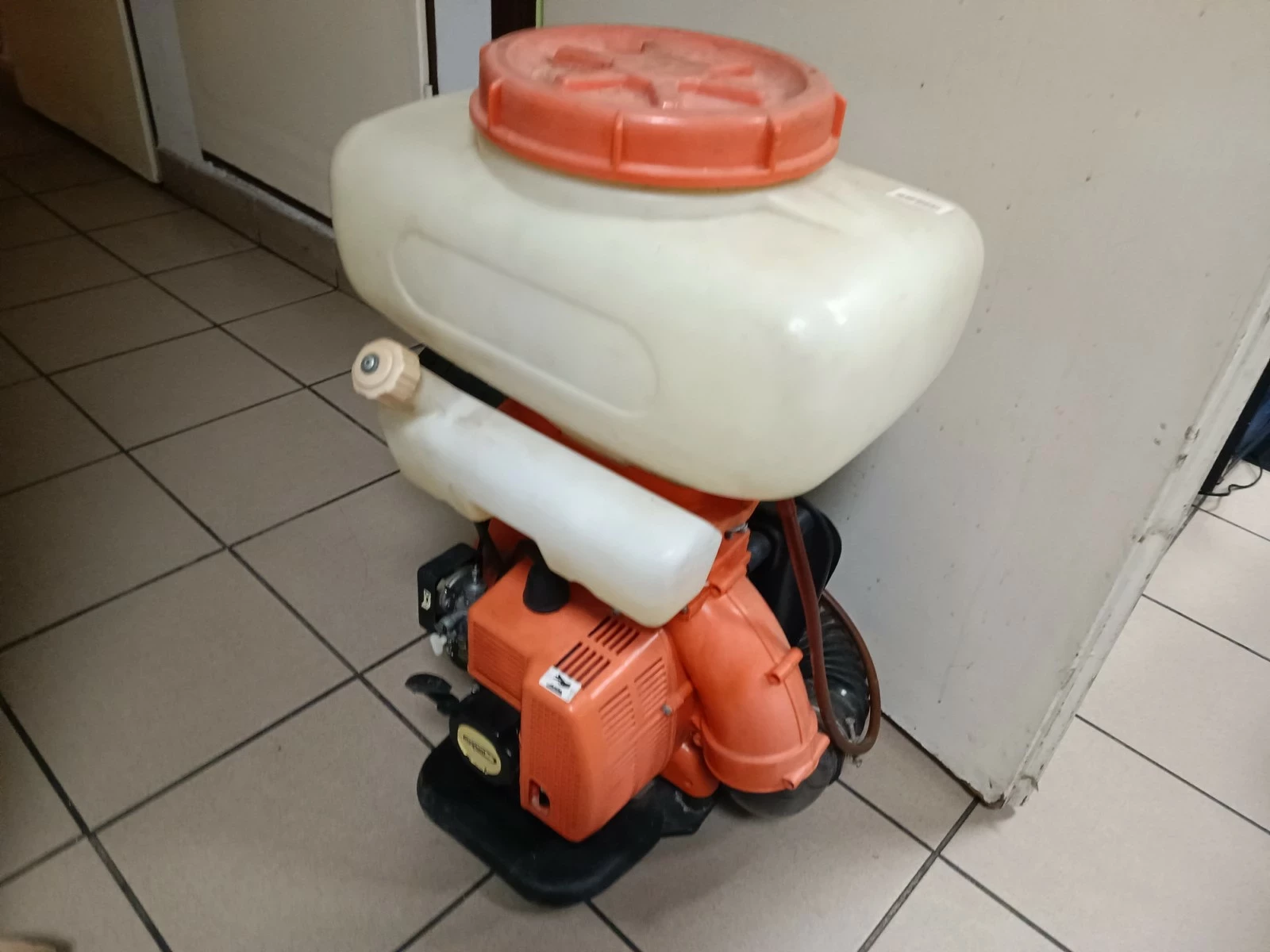 opryskiwacz-i-dmuchawa-spalinowa-magnum-marka-bez-marki