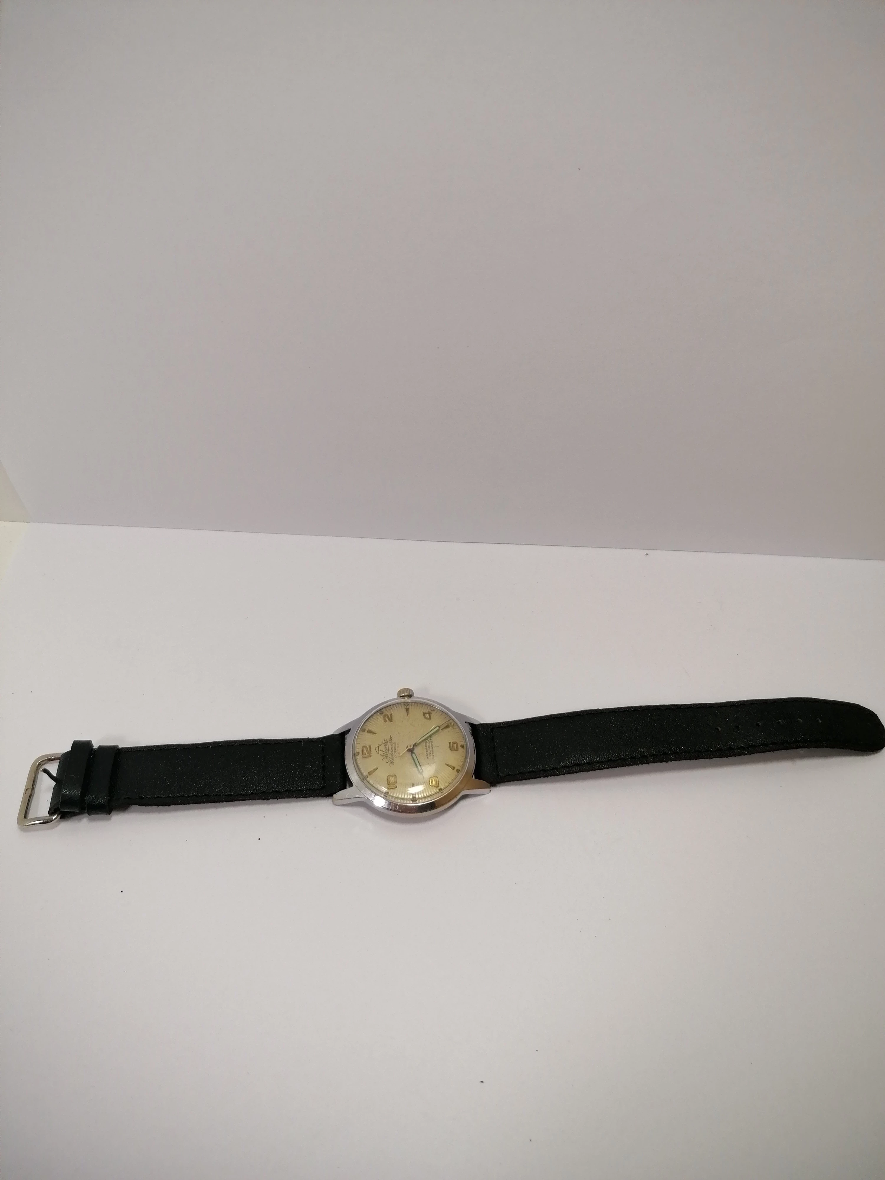 zegarek-atlantic-worldmaster-17-jewels-rodzaj-analogowe