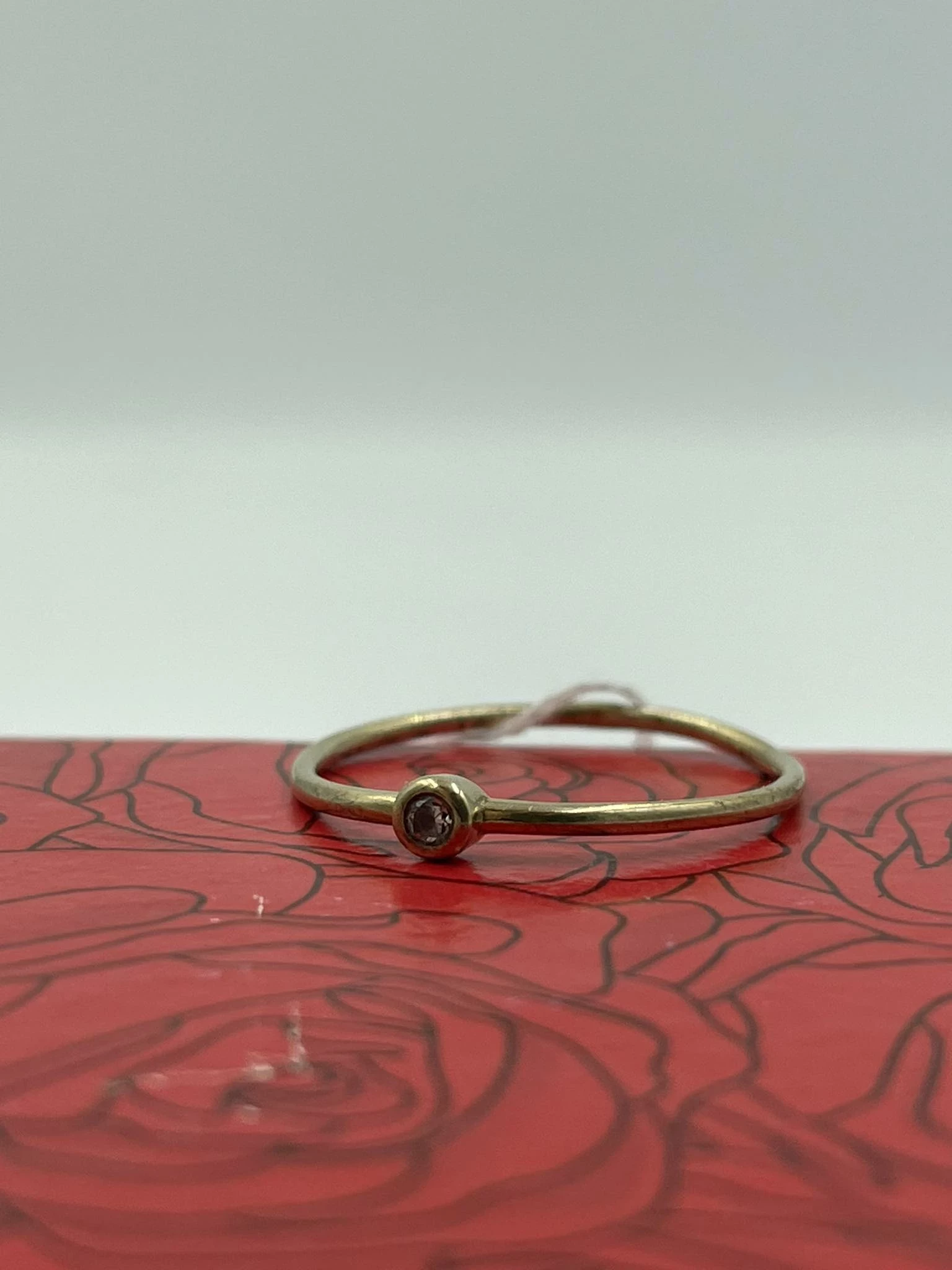 drobny-zloty-pierscionek-stan-uzywany