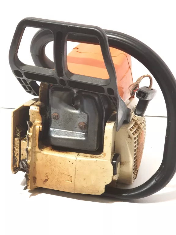 pila-spalinowa-stihl-ms-230-product-id-8e382d3d-bf41-40d7-a651-dda6fa080d8e