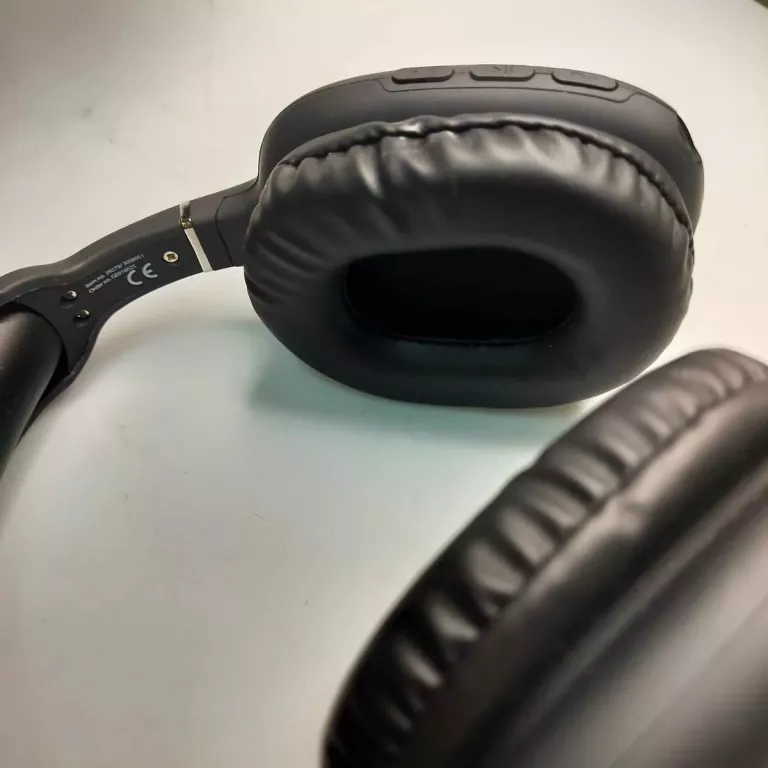 SŁUCHAWKI OVER-EAR HEADSET RH-800