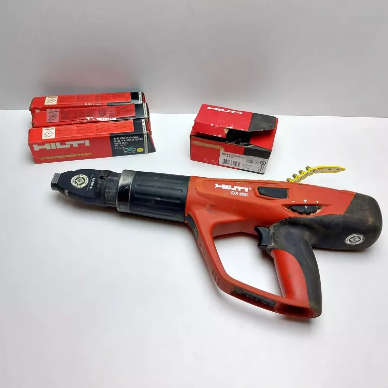 OSADZAK GWOŹDZIARKA HILTI DX 460