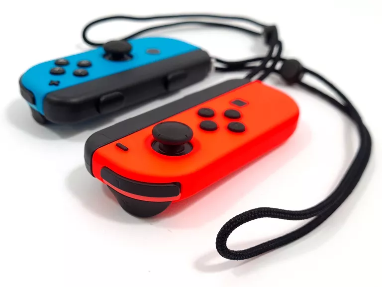 nintendo-switch-joy-con-controller-neon-red-neon-blue-pochodzenie-oryginal