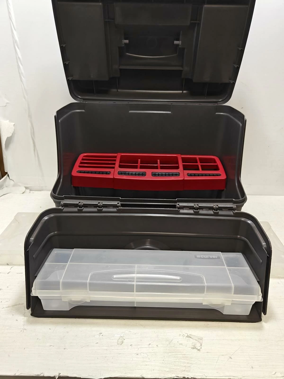 skrzynka-narzedziowa-wysoka-pionowa-curver-stan-uzywany