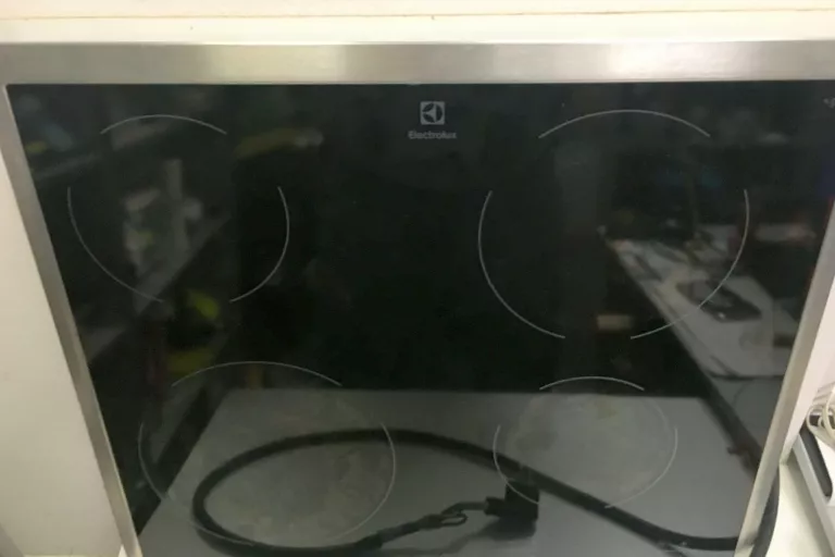 PŁYTA GRZEWCZA DO ZABUDOWY ELECTROLUX EHF16240XK