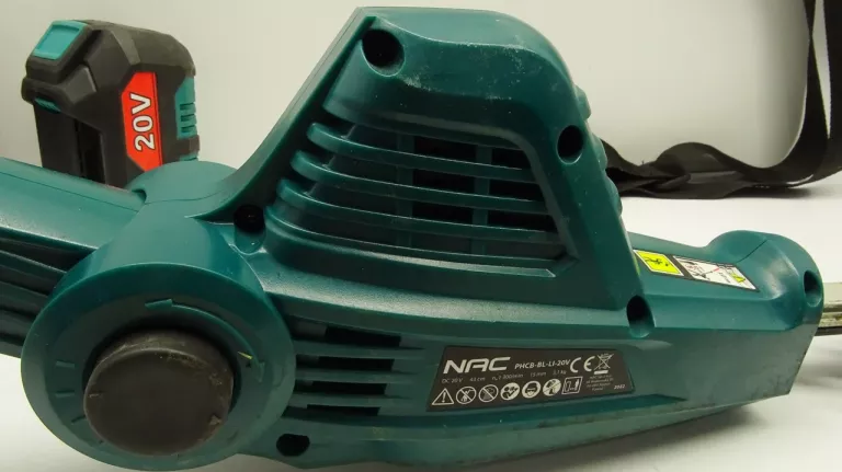 AKUMULATOROWE NOŻYCE NA WYSIĘGNIKU PIŁA NAC PHCB-BL-LI-20V 2X AKU ŁAD