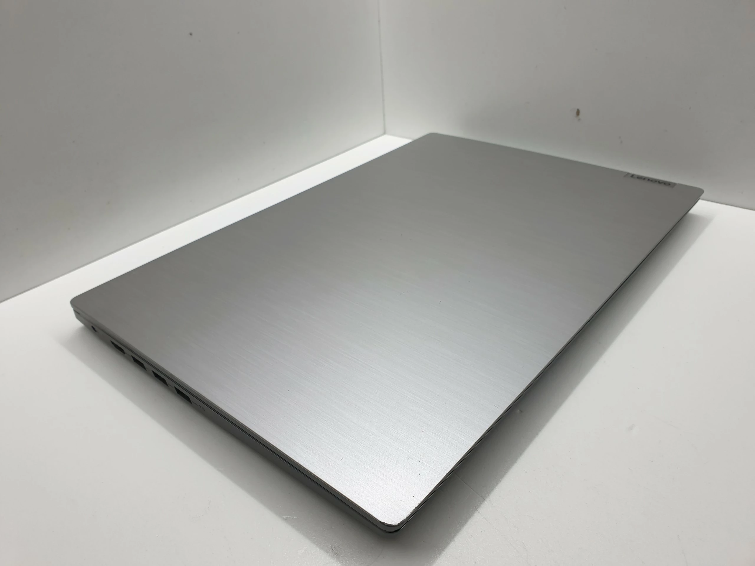 laptop-lenovo-ideapad-3-15-iil05-intel-core-i5-1035g18gb-ram500-gb-hdd-stan-uzywany