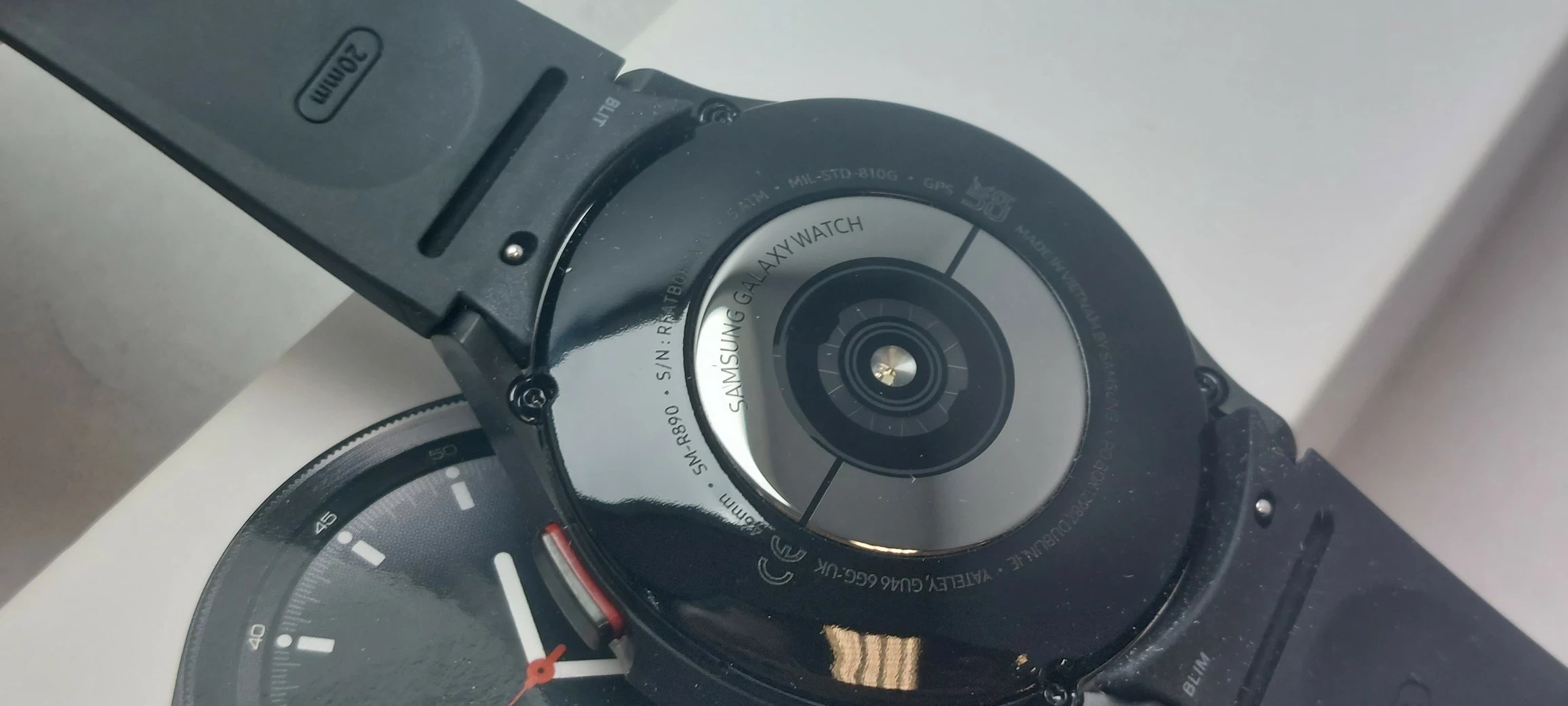 samsung-galaxy-watch-4-classic-sm-r890-gwarancja-wodoszczelnosc-tak