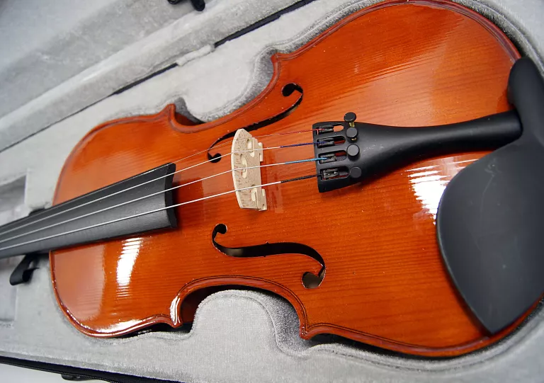 skrzypce-kera-audio-vn-100-stan-uzywany