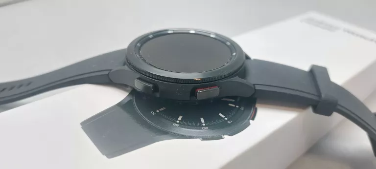 samsung-galaxy-watch-4-classic-sm-r890-gwarancja-zlacza-brak