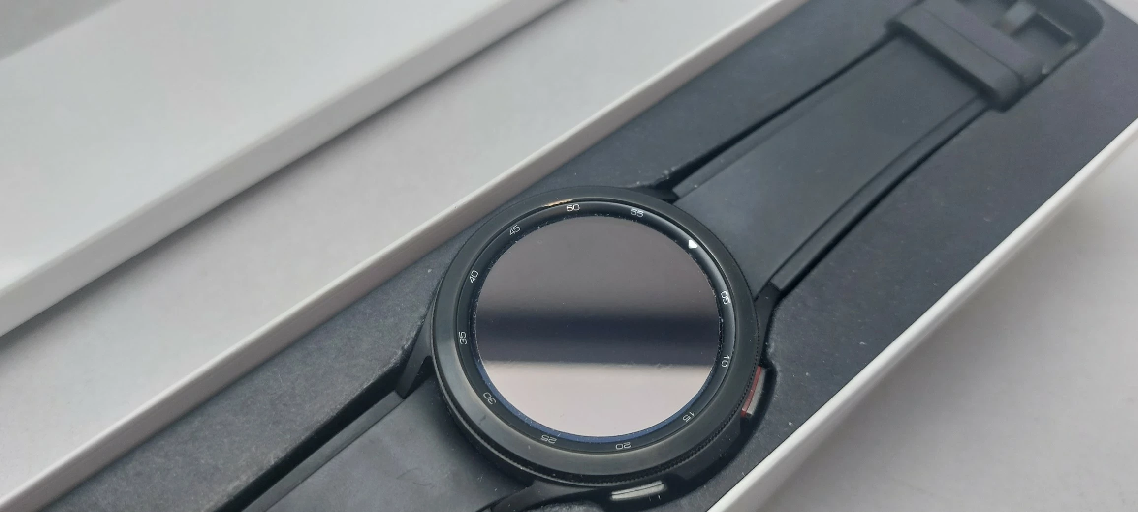 samsung-galaxy-watch-4-classic-sm-r890-gwarancja-komunikacja-bluetooth