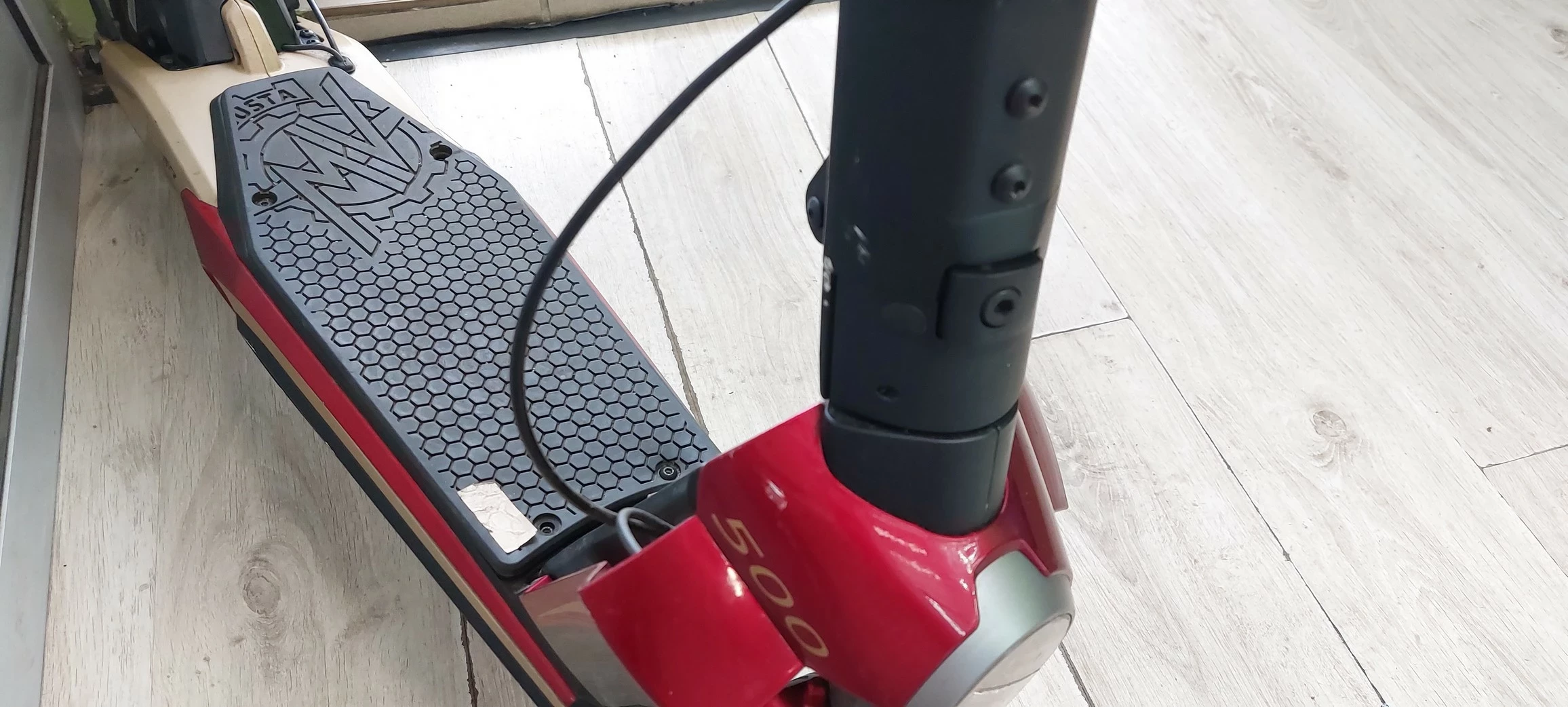 hulajnoga-elektryczna-mv-agusta-rapido-serie-oro10-hamulec-231021-2