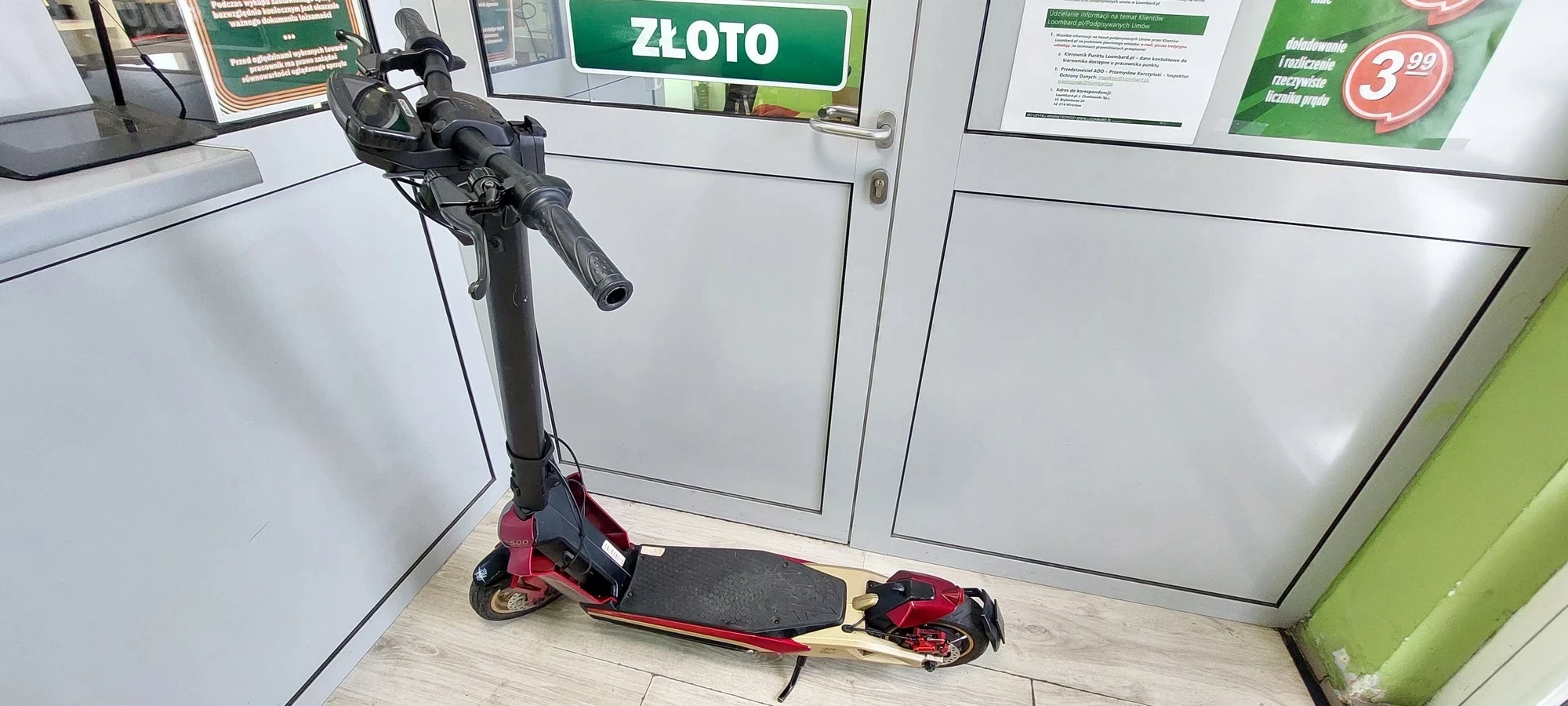 hulajnoga-elektryczna-mv-agusta-rapido-serie-oro10-waga-2000