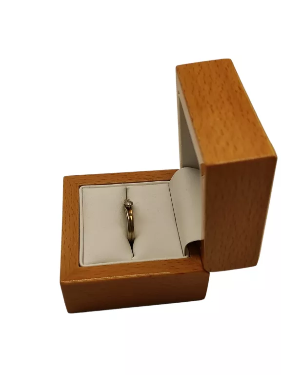 piekny-zloty-pierscionek-z-brylantem-333-178g-r13-kamien-17088-128