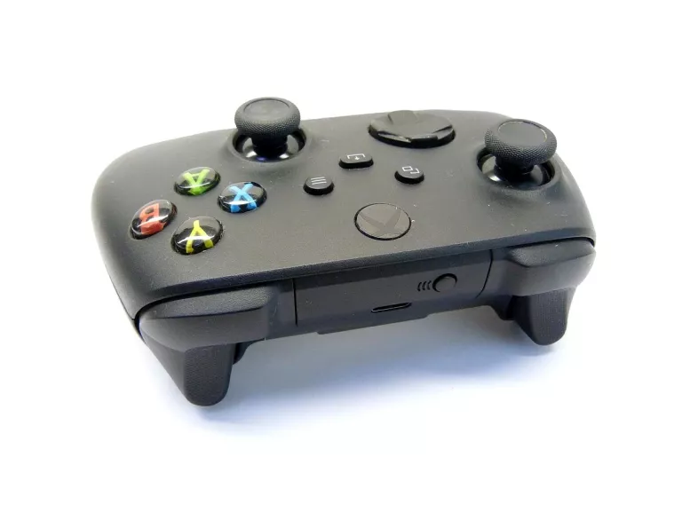 xbox-series-x-1tb-komplet-kod-producenta-rrt-00010