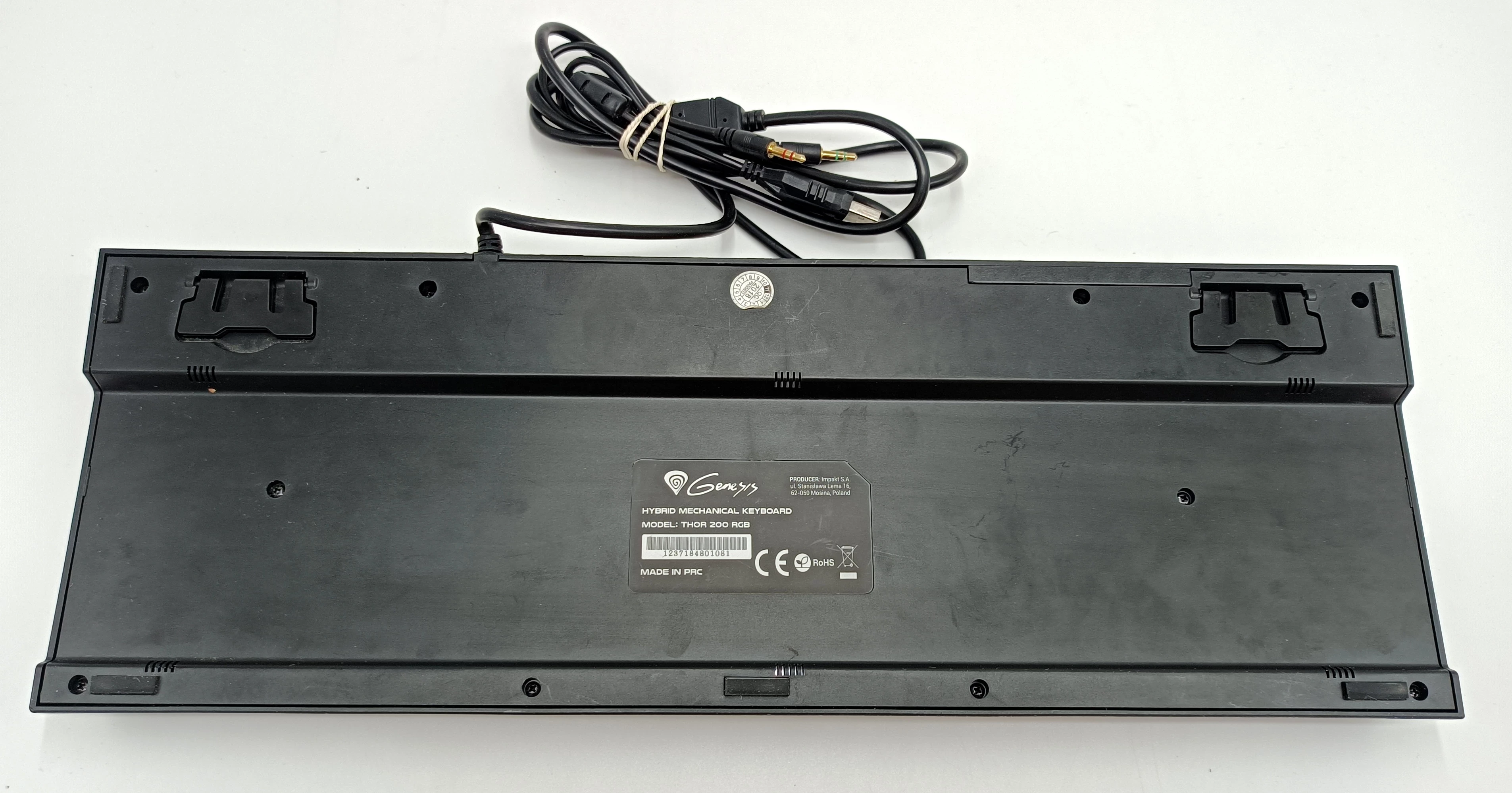 klawiatura-mechaniczna-genesis-thor-200-rgb-interfejs-usb
